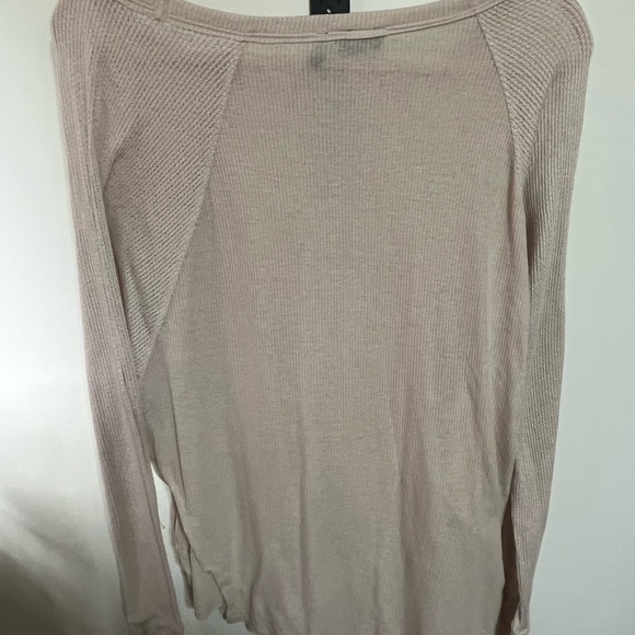 Out From UnderBy Urban Outfitters Tan Waffle Print Top Sz Small - Picture 5 of 7